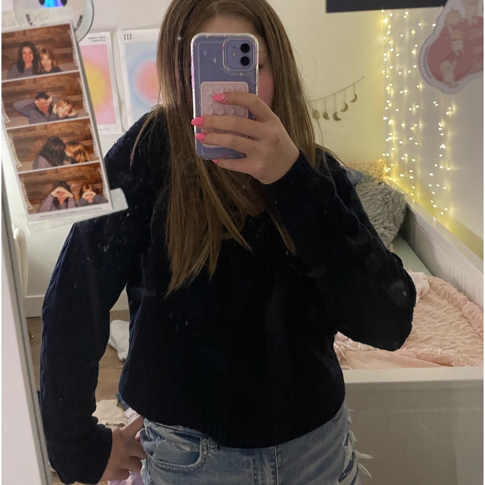 Brandy melville cable knit sweater